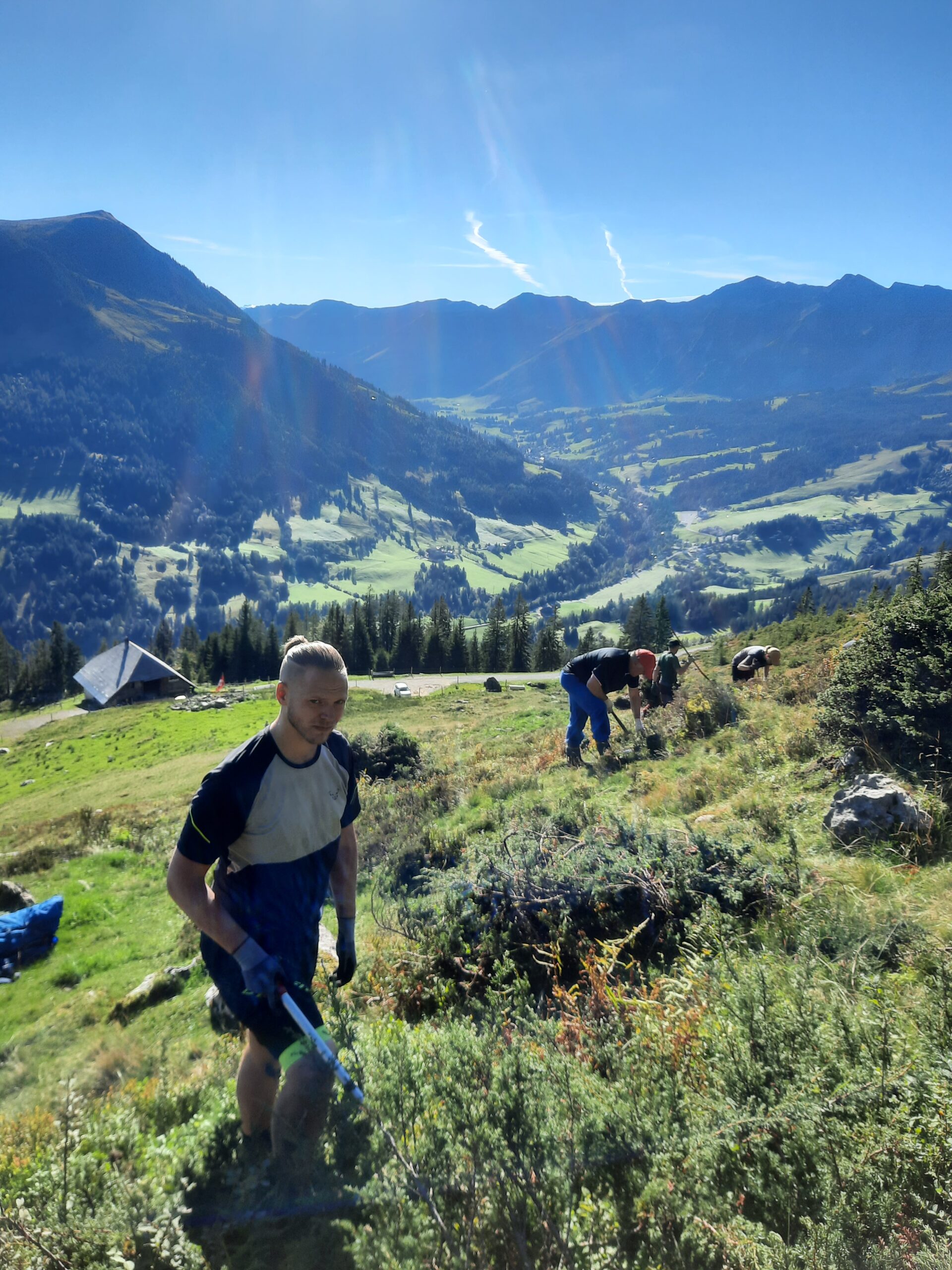 „Schwenten“ - Einsatz für die Natur mit Tschudin + Urech AG | Mountain4Life